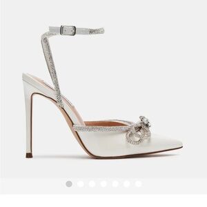 Steve Madden white heels